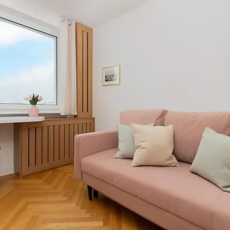 Pastel Apartment With Two Bedrooms And Balcony In Gdynia By Noclegi Renters Gdynia